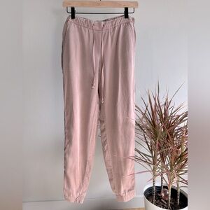 Women’s Luxury Joggers | Lou & Grey